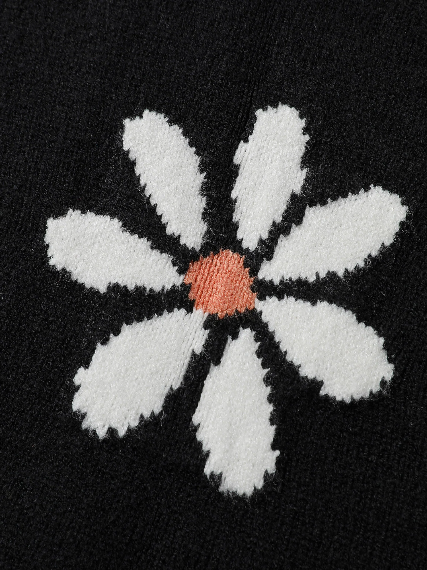 Supersoft Large Flower Jacquard Pattern Pullover - Image 6