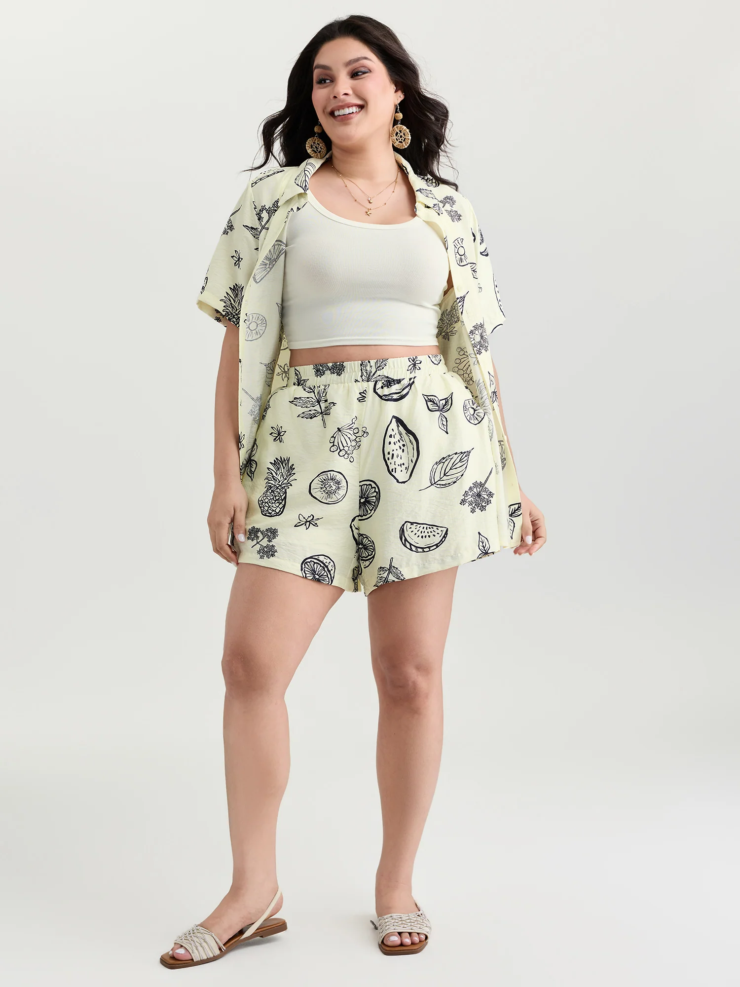 Large Fruit Print Straight-Leg Shorts - Image 2