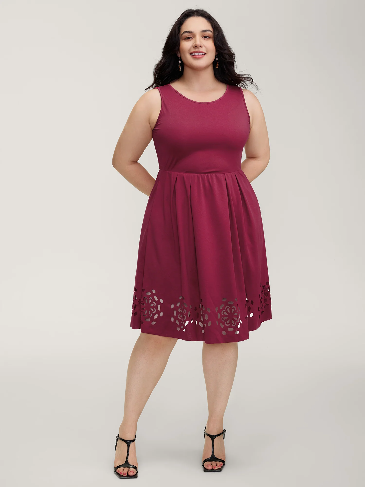 Laser Cut Hem Backless Tie Midi Dress - Image 3