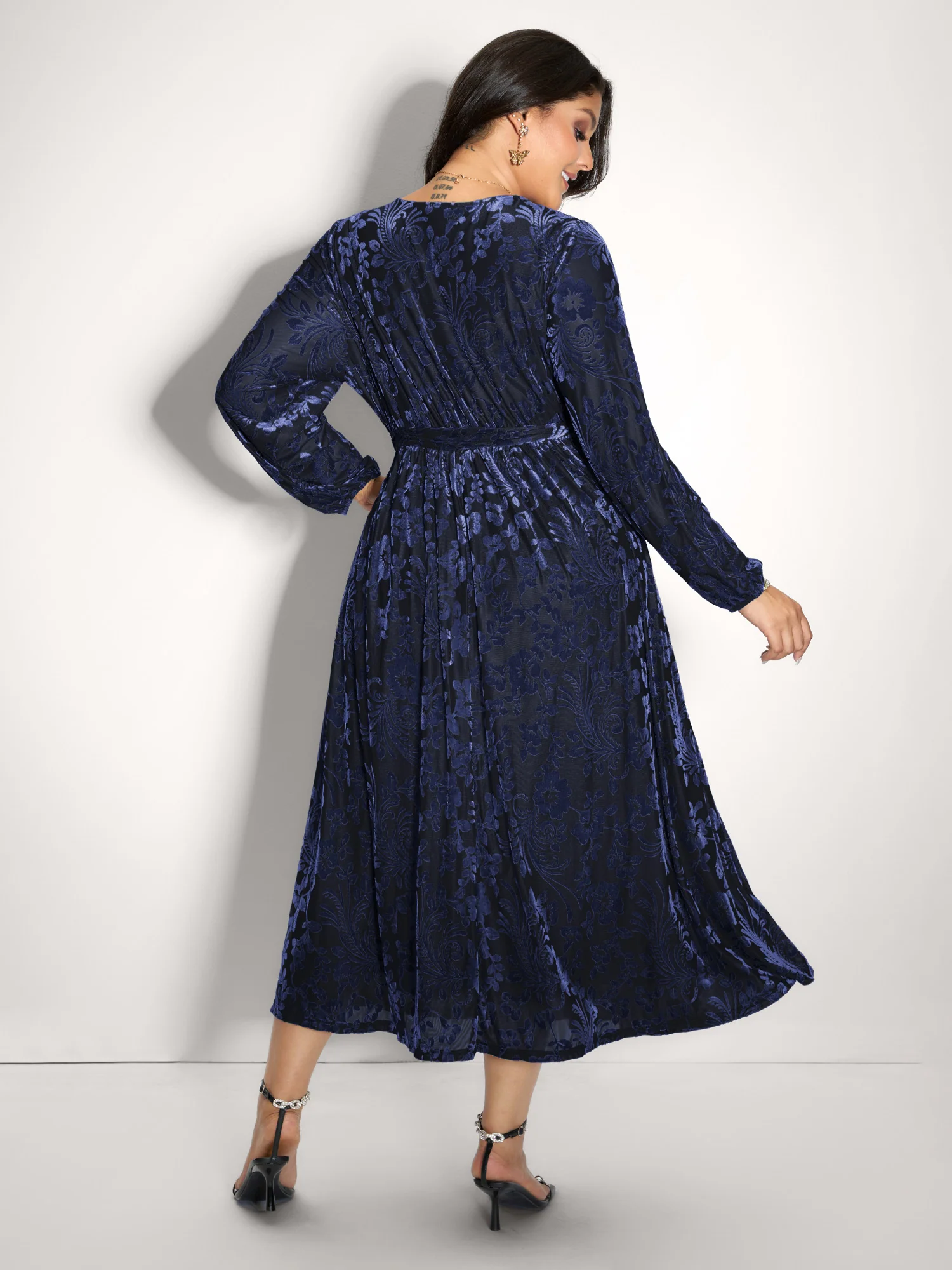 Laser-Cut Velvet Waist-Tie Maxi Dress - Image 11