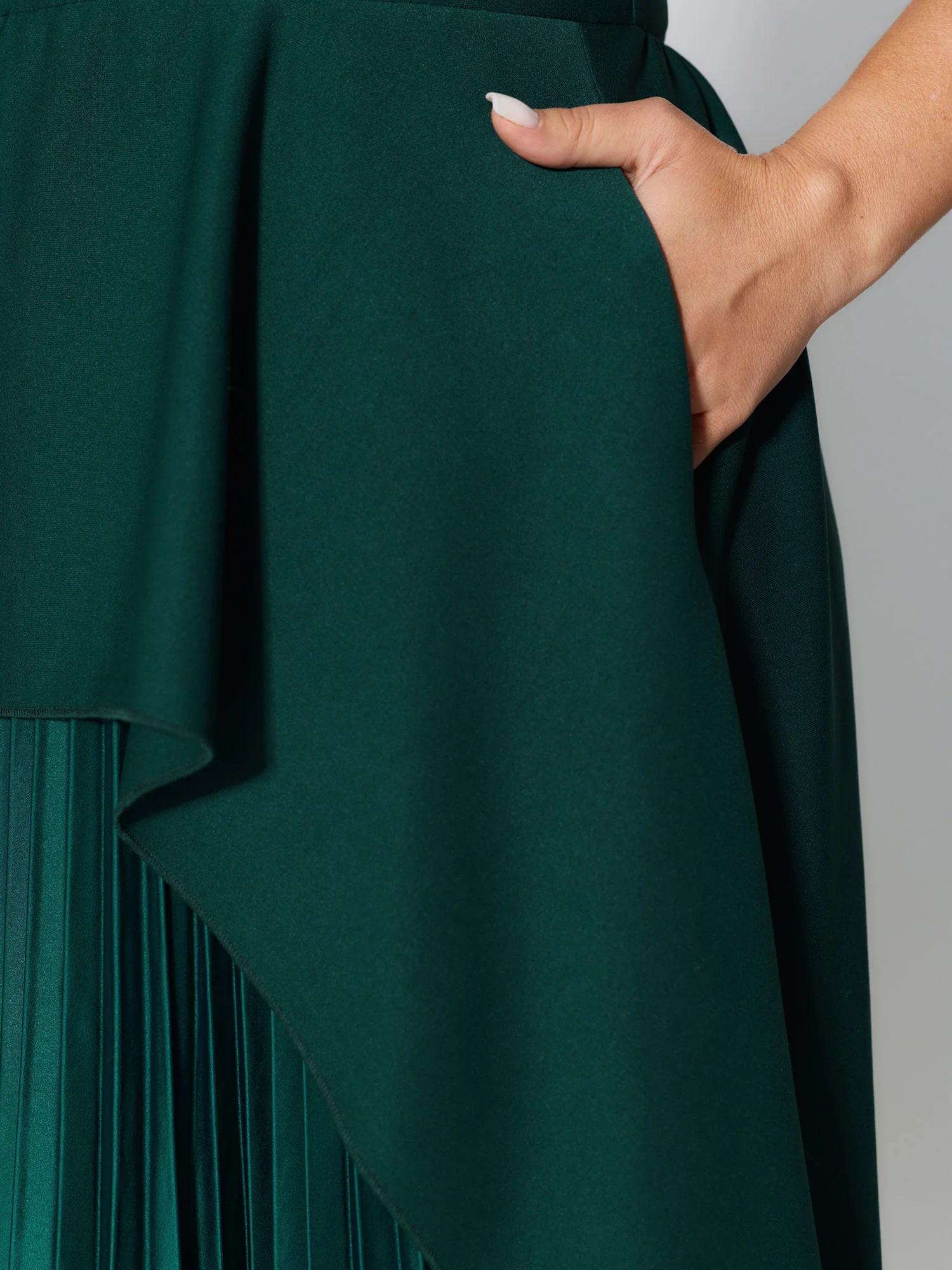 Layered Pleated Skirt Sleeveless Maxi Dress - Image 3