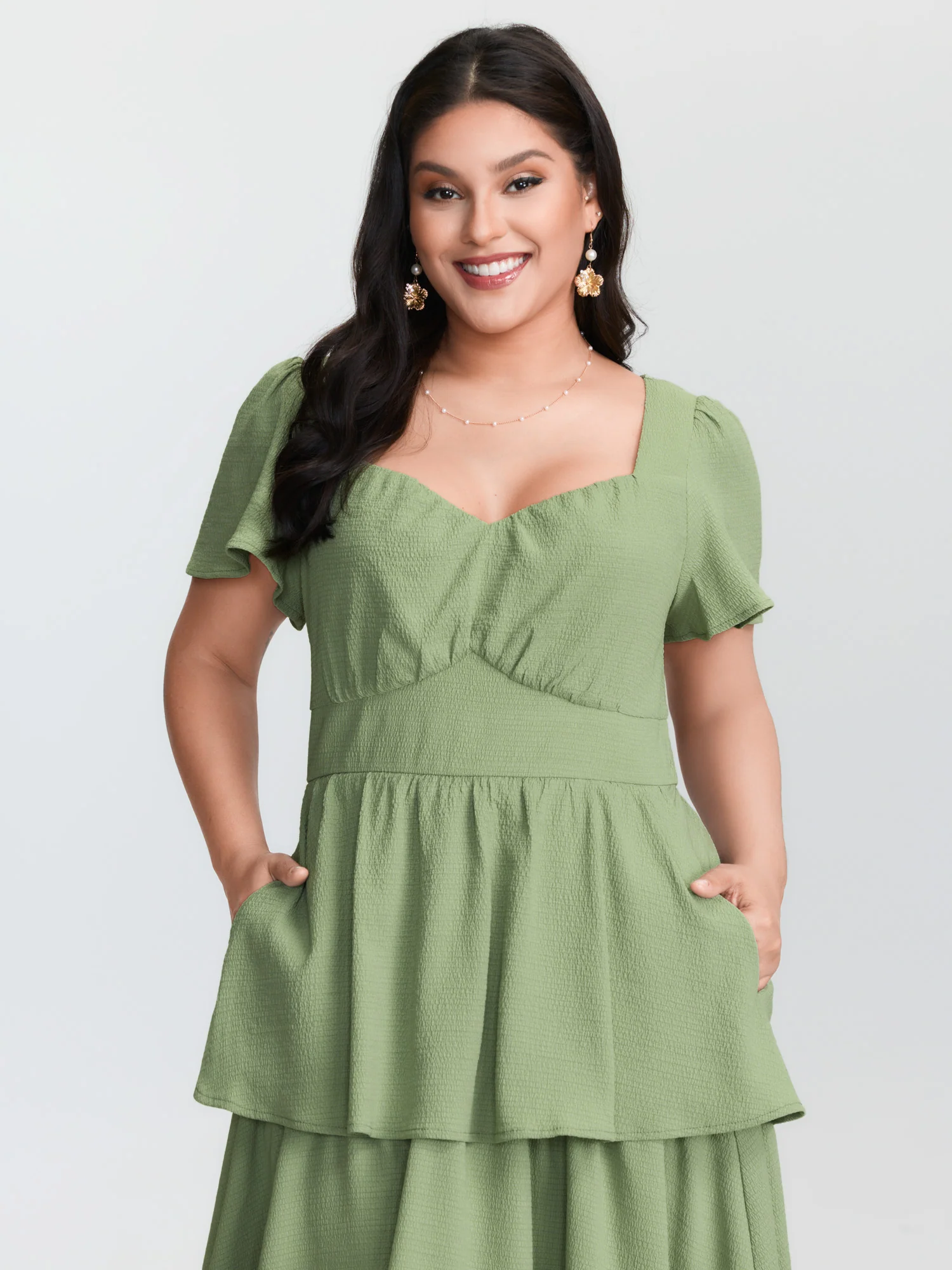 Layered Triangular Waist Shirred Midi Dress - Image 2