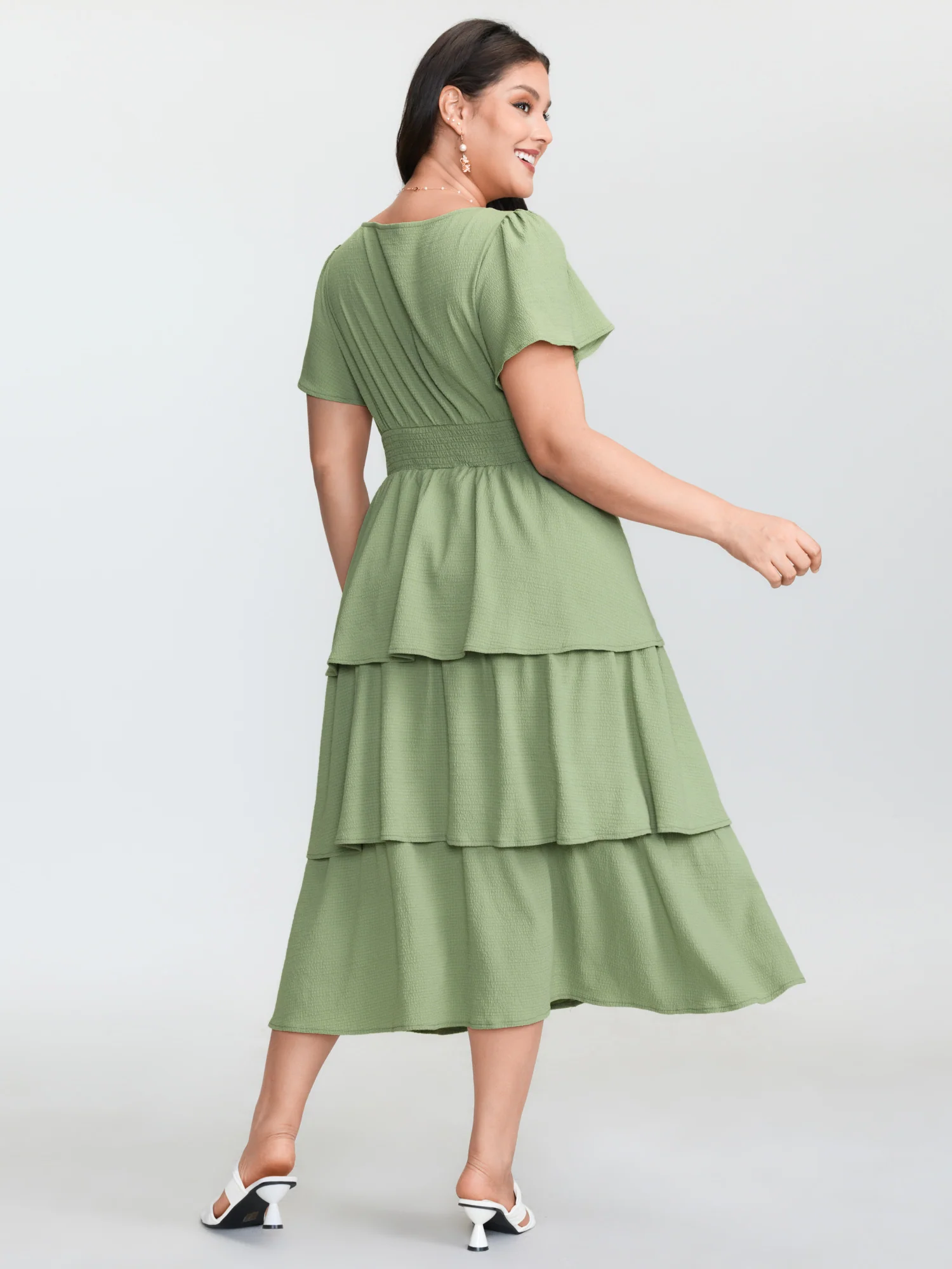 Layered Triangular Waist Shirred Midi Dress - Image 4