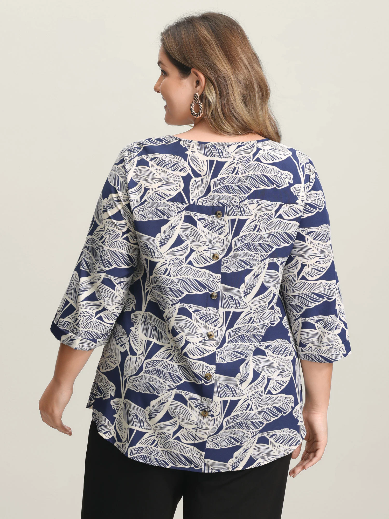 Leaf Print Button Back Blouse - Image 4