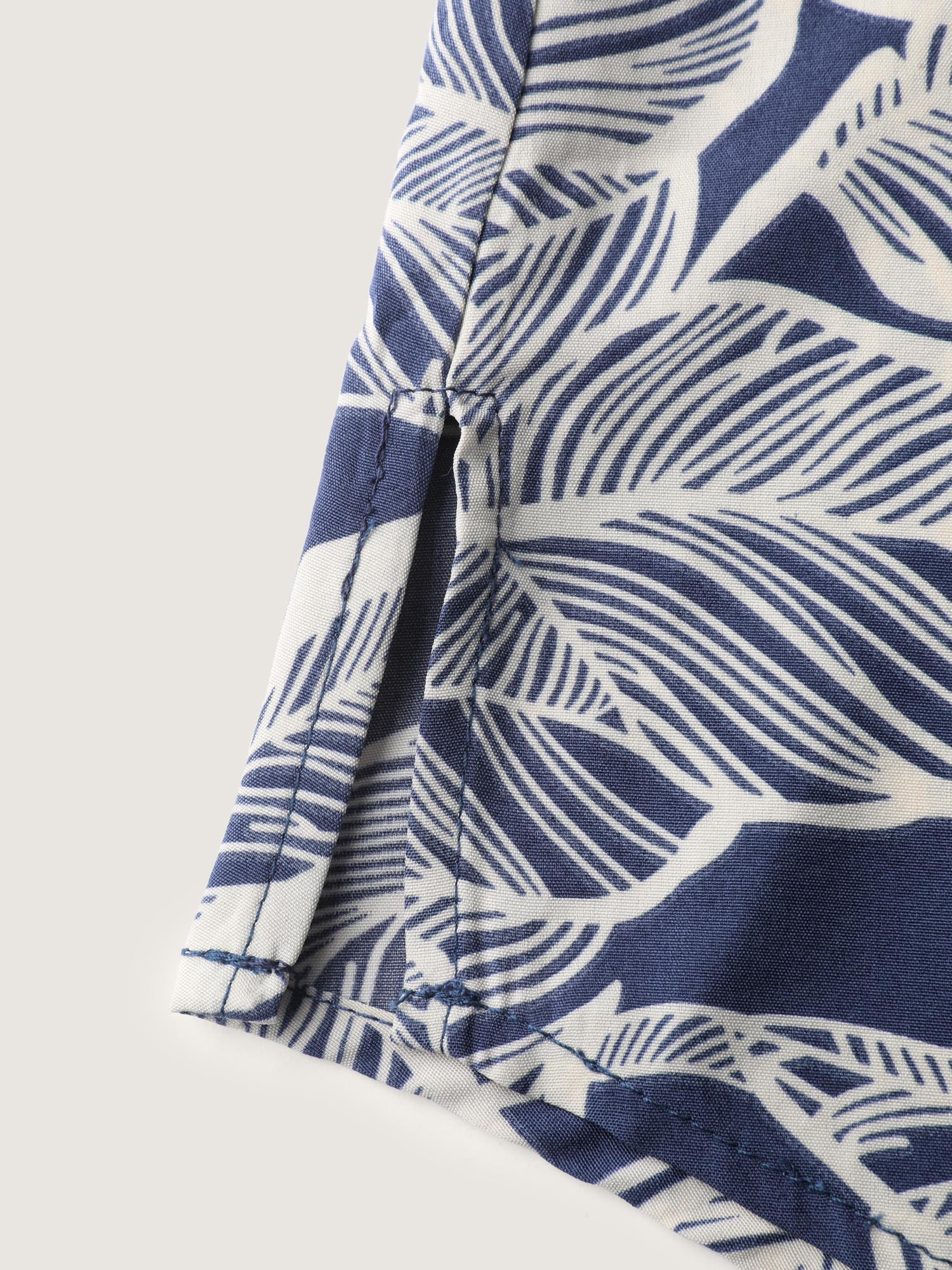 Leaf Print Button Back Blouse - Image 5