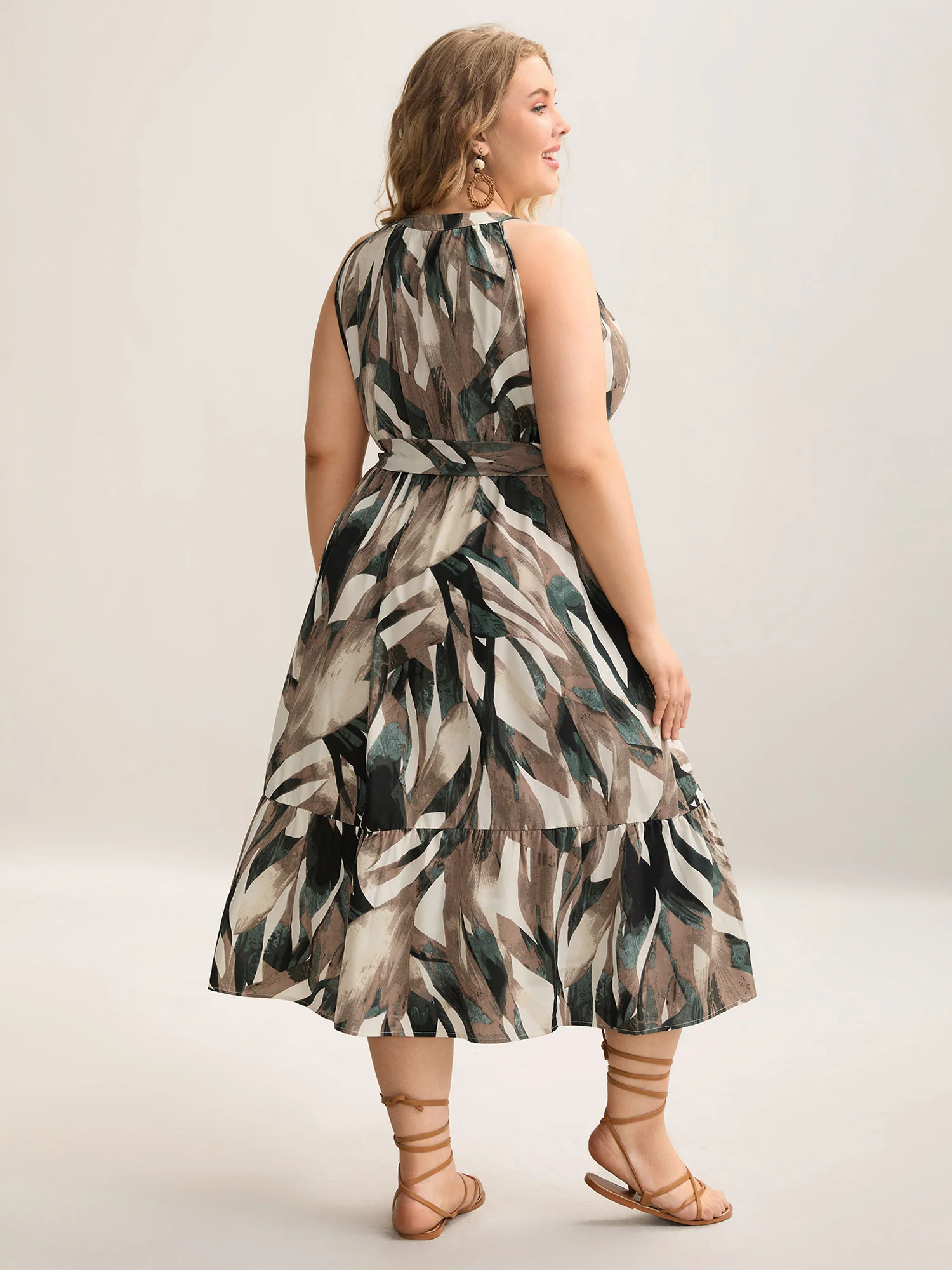 Leaf Print Halter Neck Tiered Midi Dress - Image 4