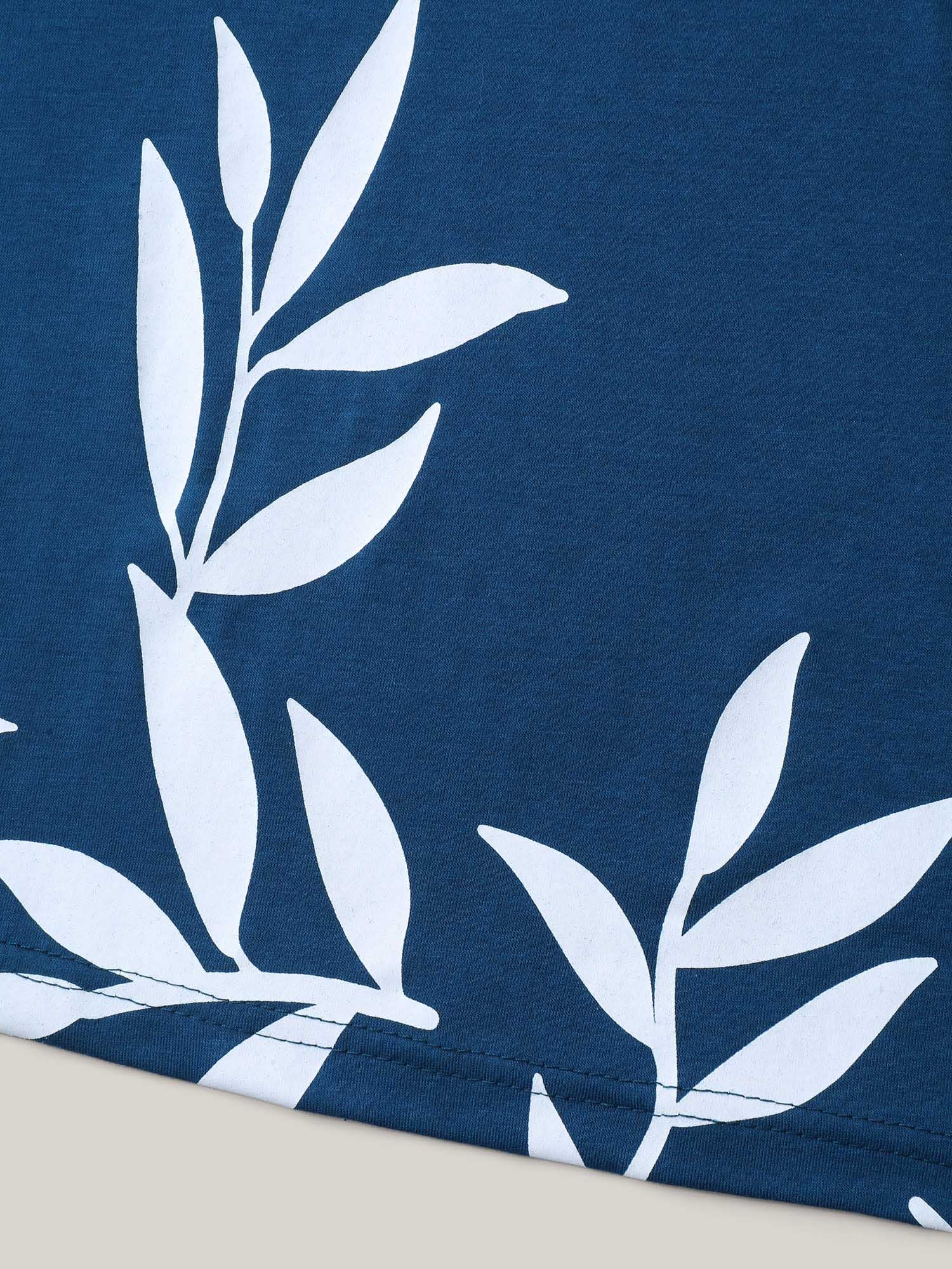 Leafy Printed Hem Pleated Sleeveless Top - Image 6