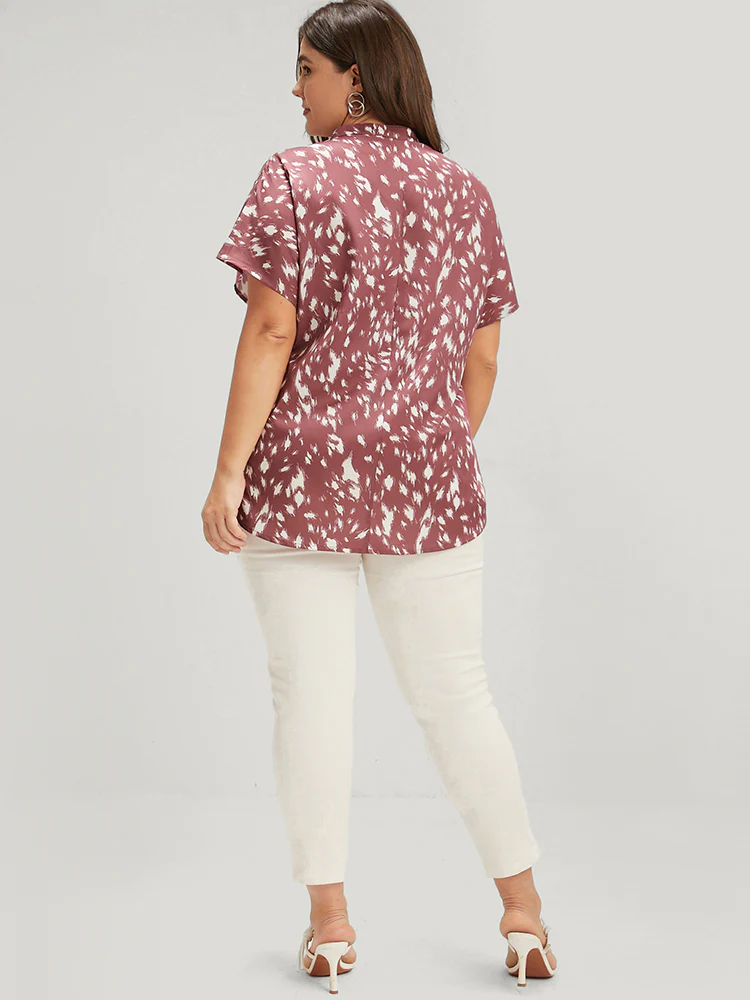 Leopard Arc Hem Dolman Sleeve V Neck Blouse - Image 3