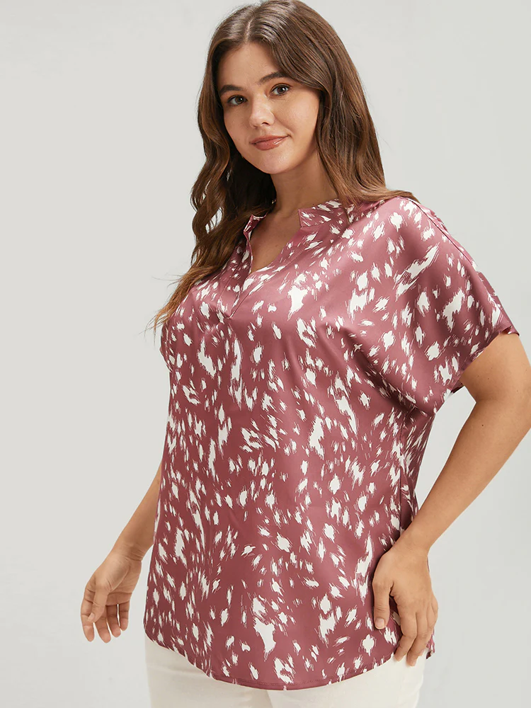 Leopard Arc Hem Dolman Sleeve V Neck Blouse - Image 4