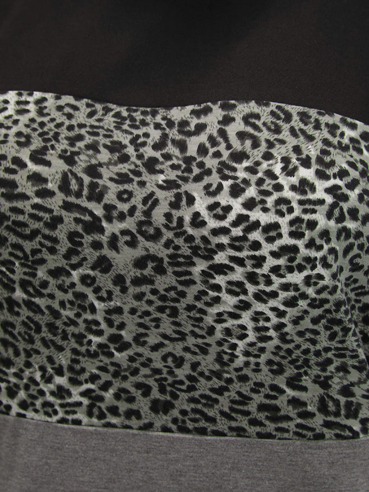 Leopard Contrast Drop Shoulder Sweatshirt - Image 9