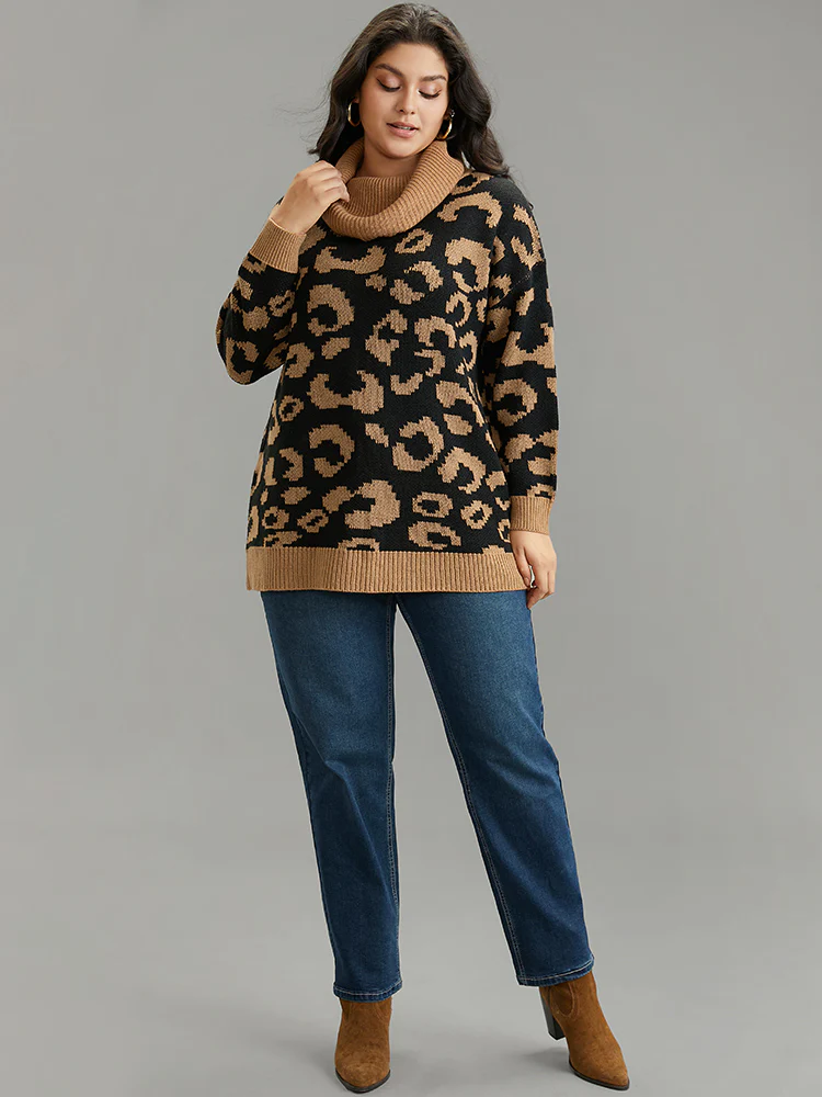 Leopard Contrast Jacquard Turtleneck Pullover - Image 4