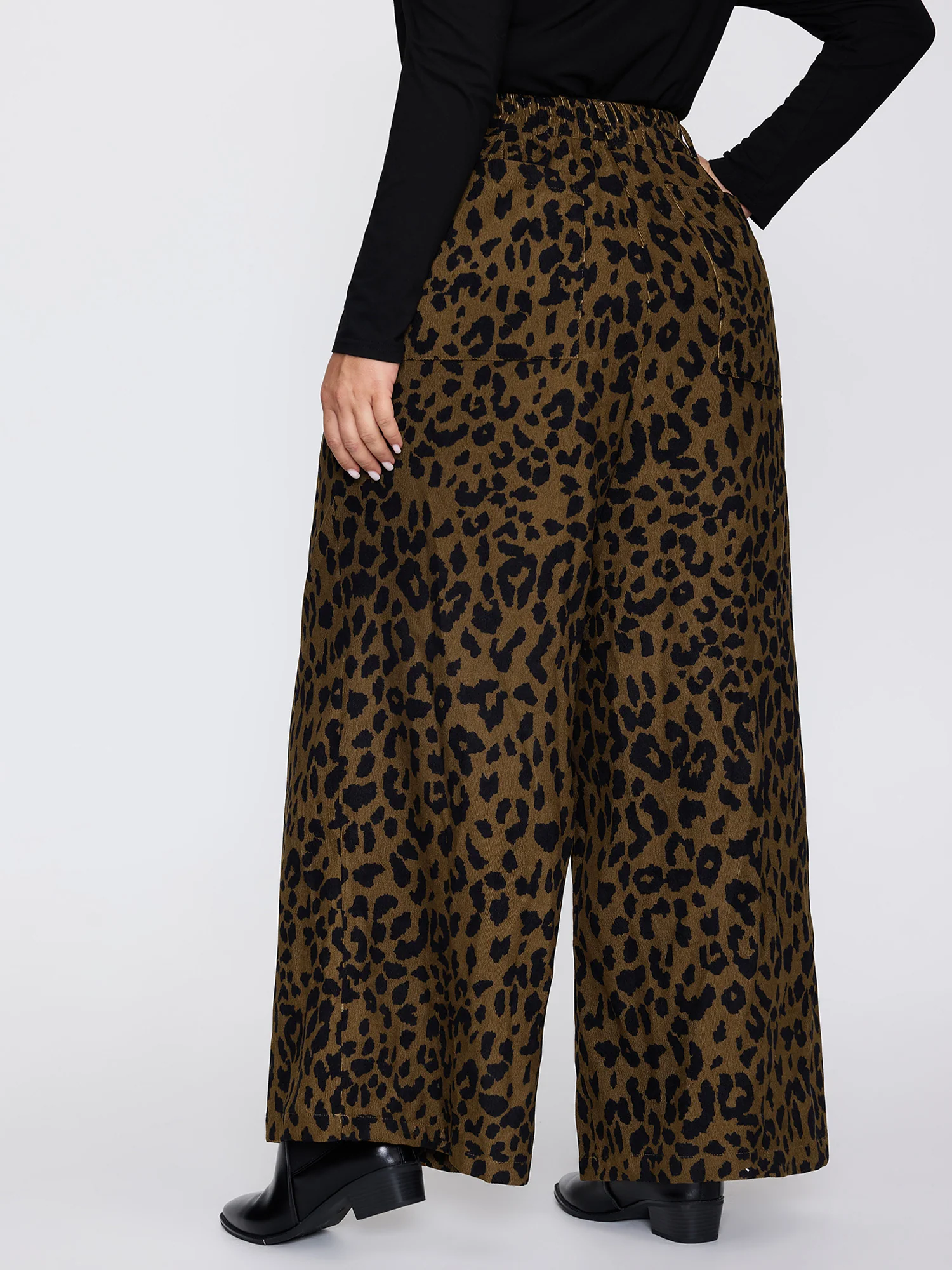 Leopard Corduroy Print Pockets Pants - Image 5