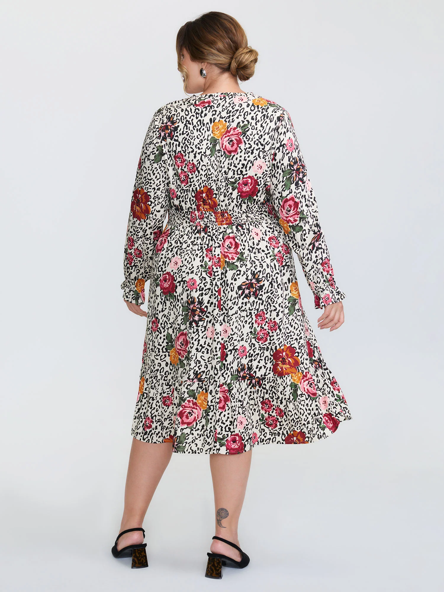Leopard Floral Print Shirred Waist Midi Dress - Image 5