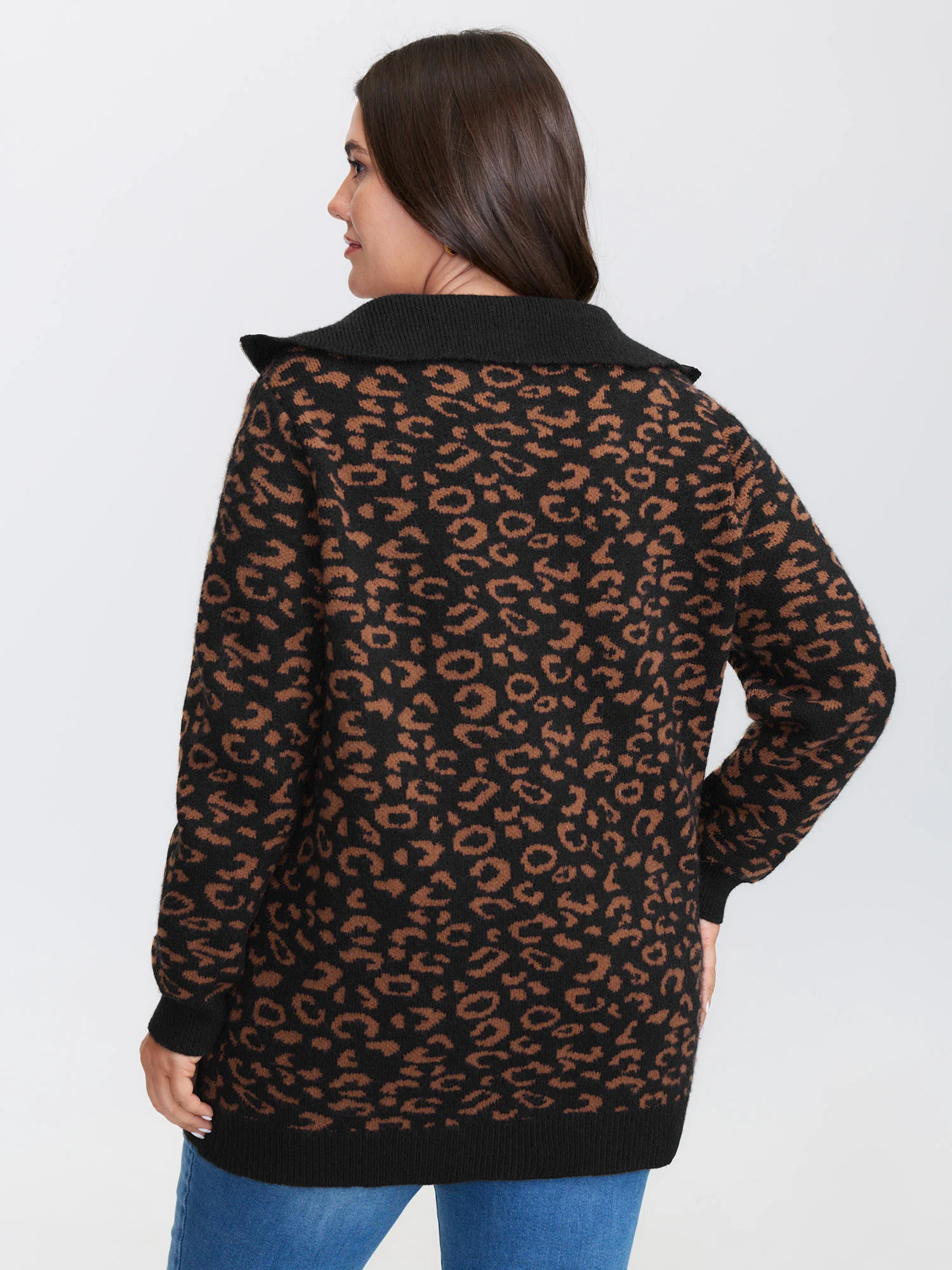 Leopard Jacquard Print Polo Collar Knit Cardigan - Image 4
