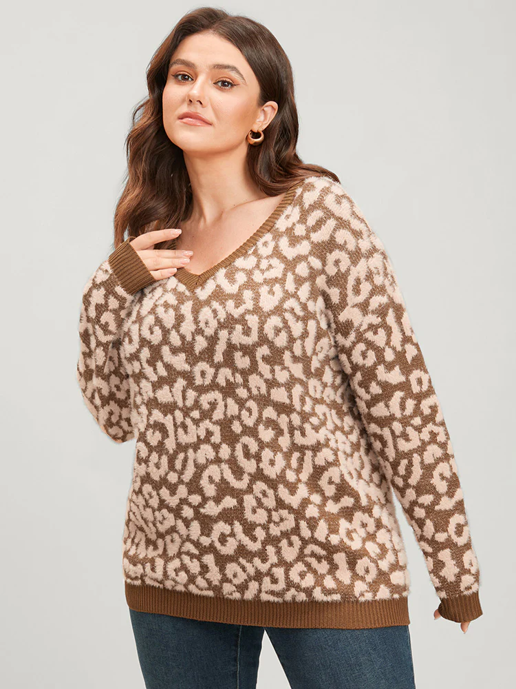 Leopard Pointelle Knit V Neck Fluffy Knit Top - Image 5