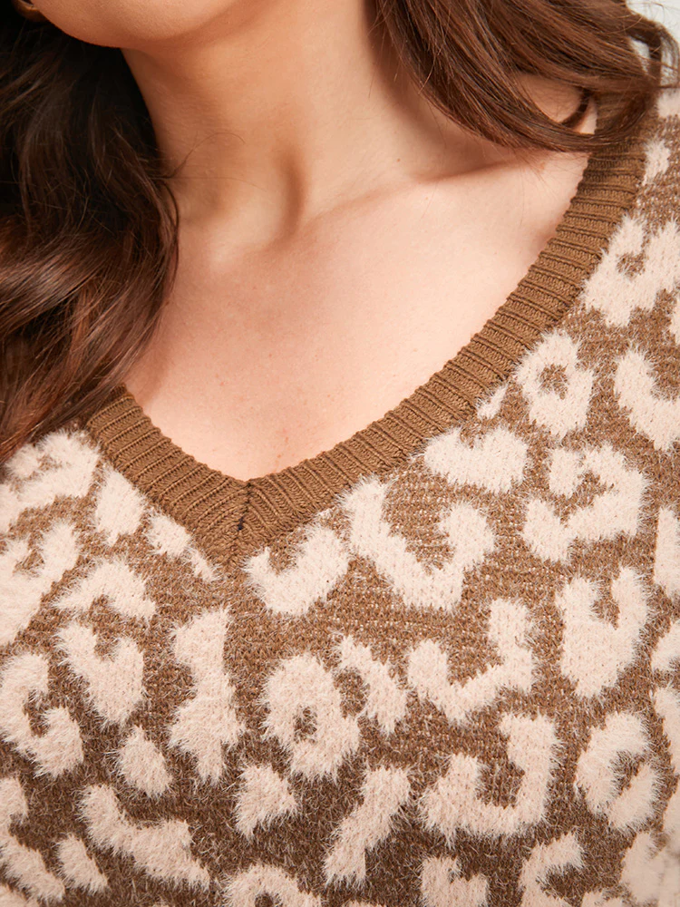 Leopard Pointelle Knit V Neck Fluffy Knit Top - Image 9