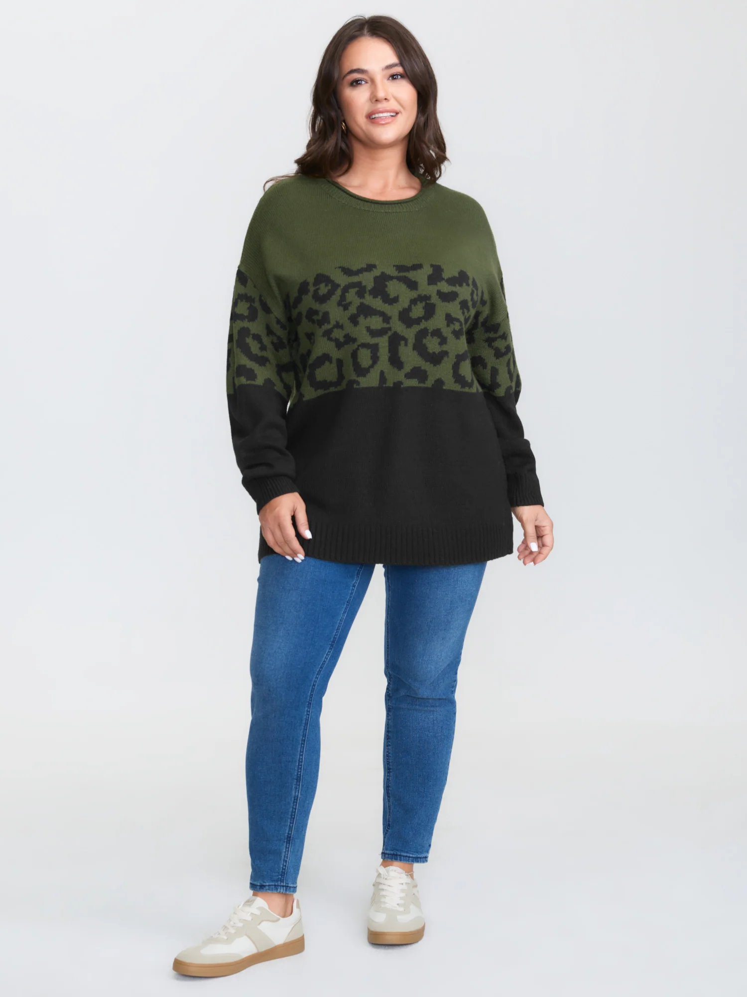 Leopard Print Color Contrast Pullover - Image 3
