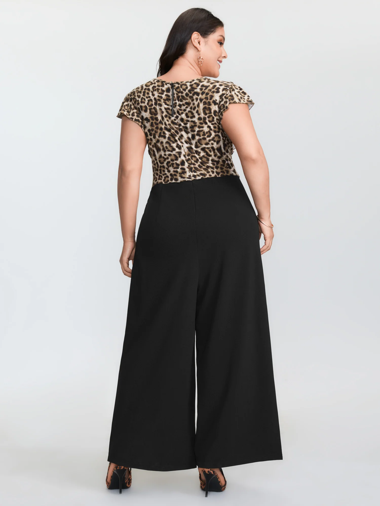 Leopard Print Contrast Flutter Sleeve Jumpsuit - Image 5