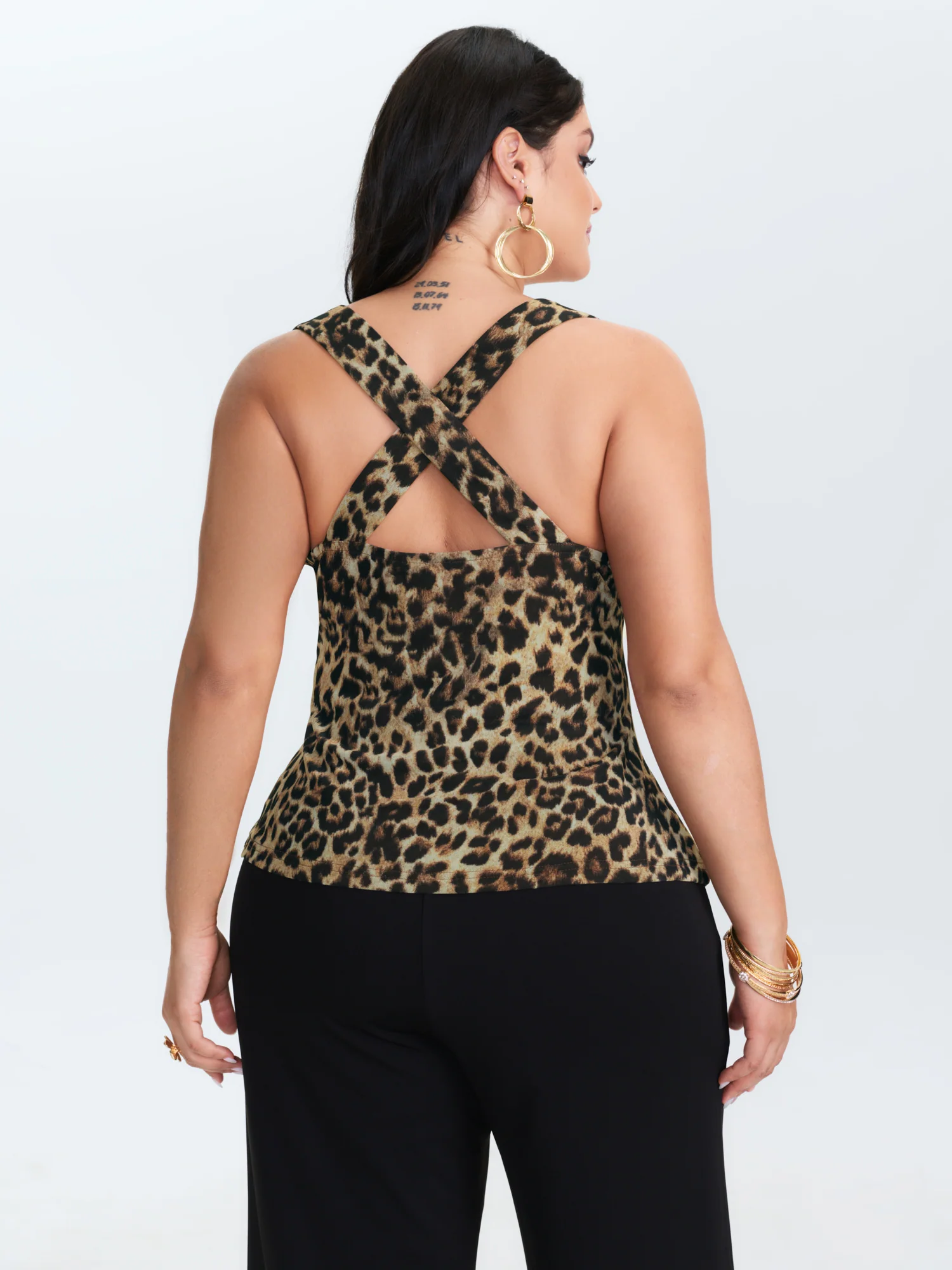 Leopard Print Cowl Neckline Fitted Tank Top - Image 4