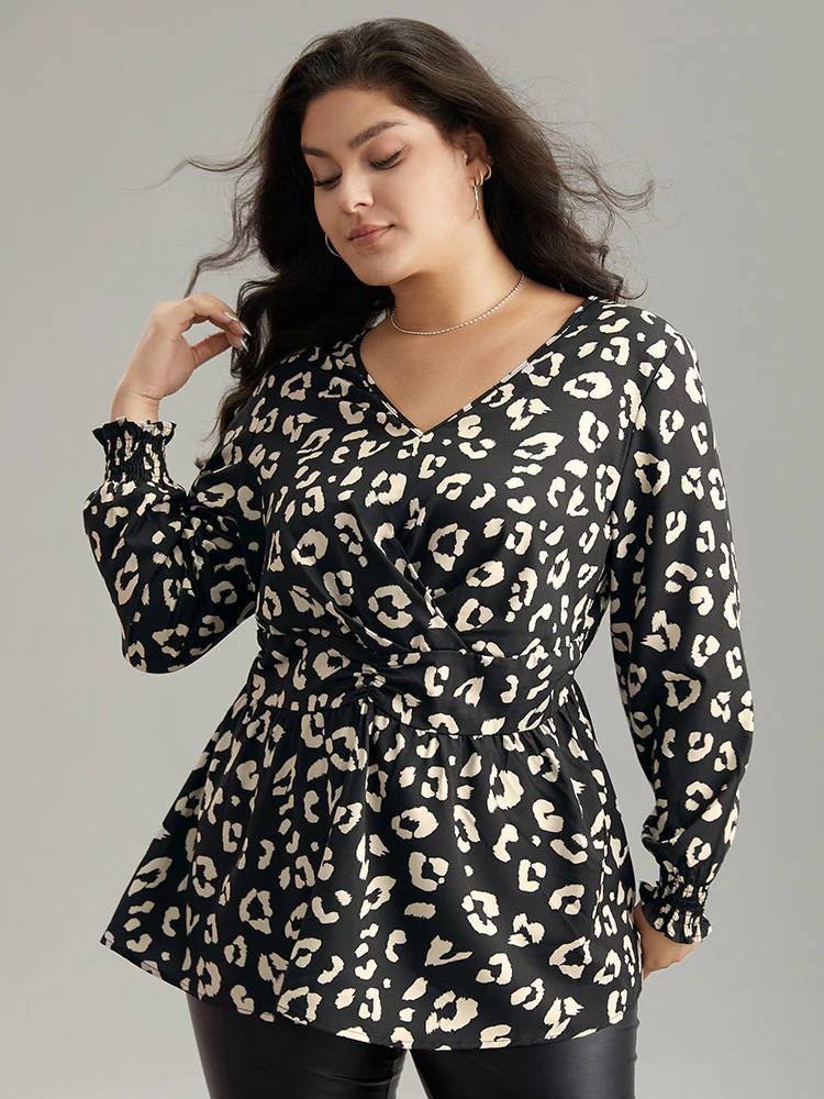 Leopard Print Crossover Ruched Shirred Blouse - Image 5