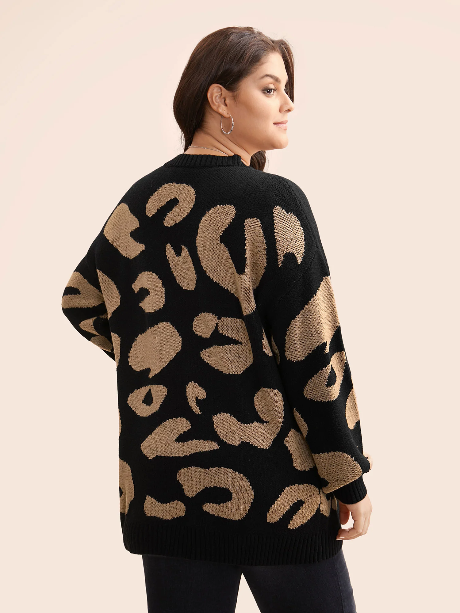 Leopard Print Drop Shoulder Sleeve Pullover - Image 2