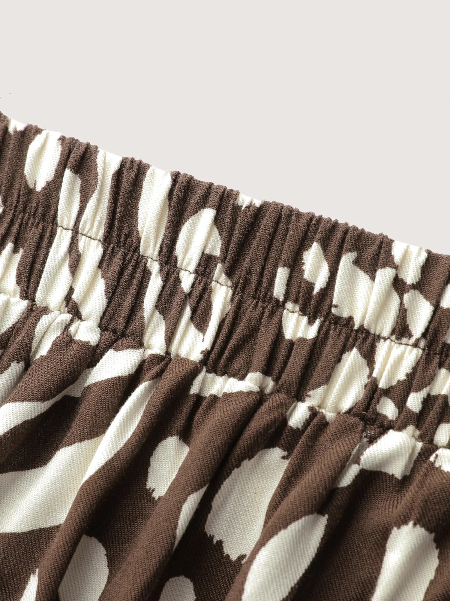 Leopard Print Elastic Waist Wide Leg Pants - Image 6