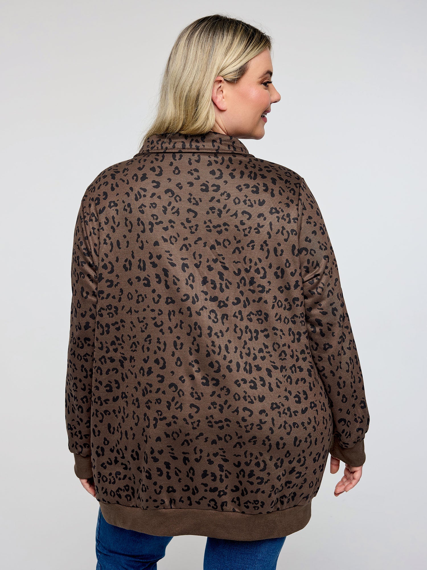 Leopard Print Half-Zipper Sweatshirt - Image 4