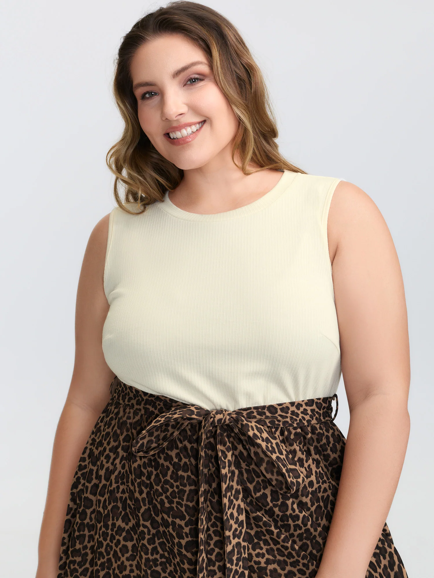 Leopard Print Patchwork Belted Waist Midi Dress - Image 2