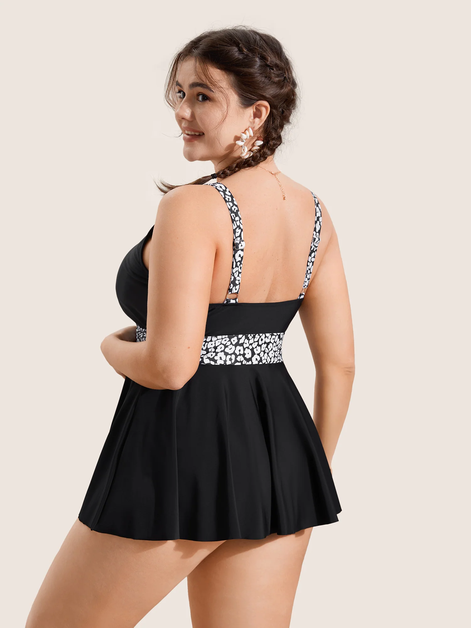 Leopard Print Patchwork V Neck Swim Top - Image 2