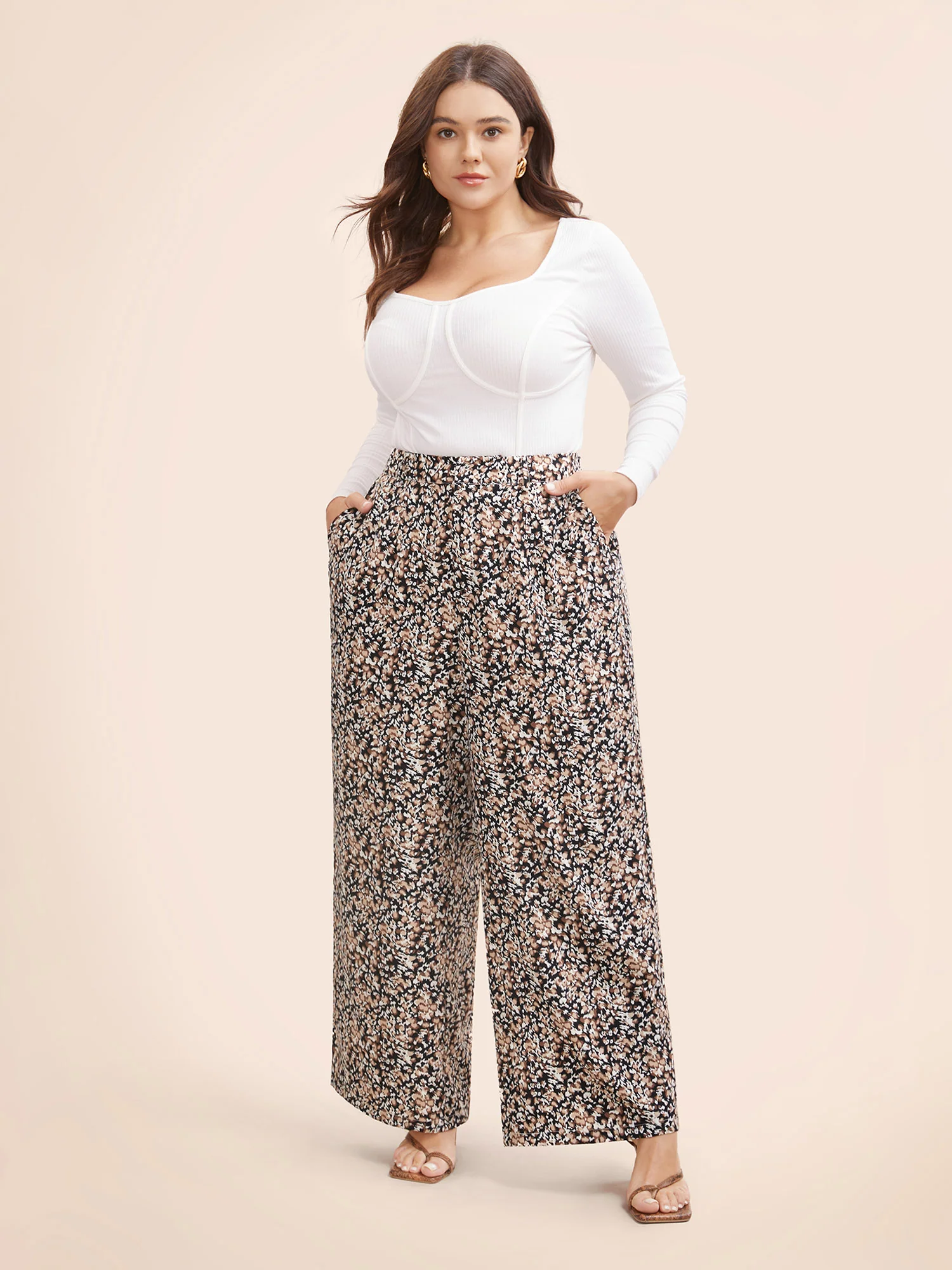 Leopard Print Pleated Wide Leg Pants - Image 3