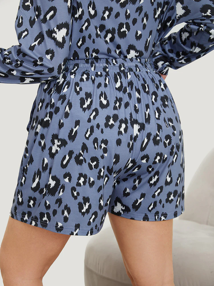 Leopard Print Pockets Drawstring Pajama Shorts - Image 2