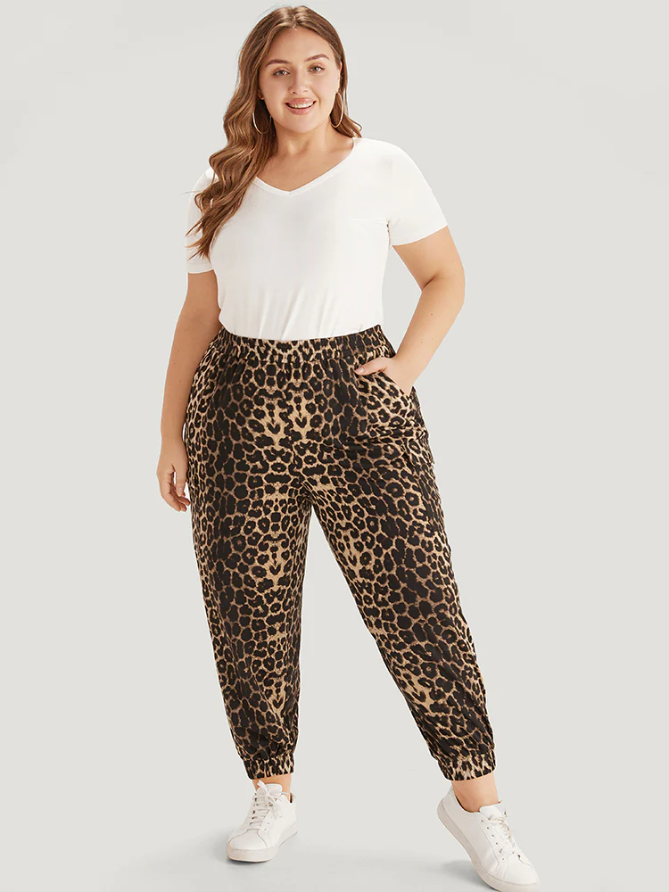 Leopard Print Pocket Elastic Waist Carrot Sweatpants - Image 3