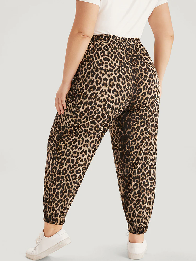 Leopard Print Pocket Elastic Waist Carrot Sweatpants - Image 4