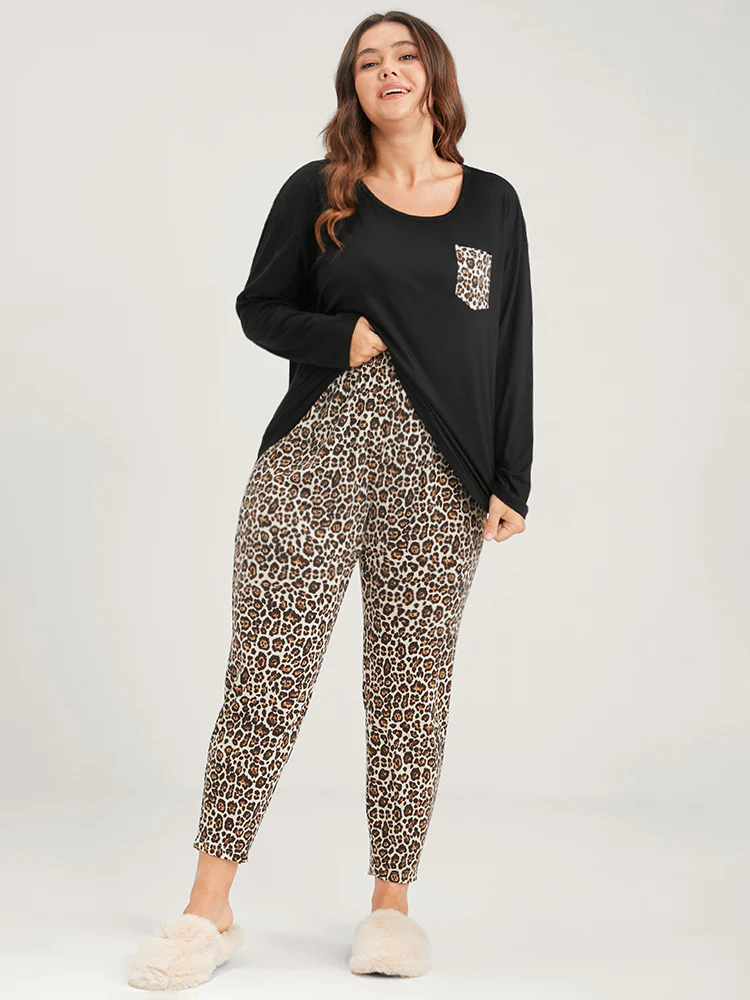 Leopard Print Pocket Two-Piece Loungewear Set - Image 5