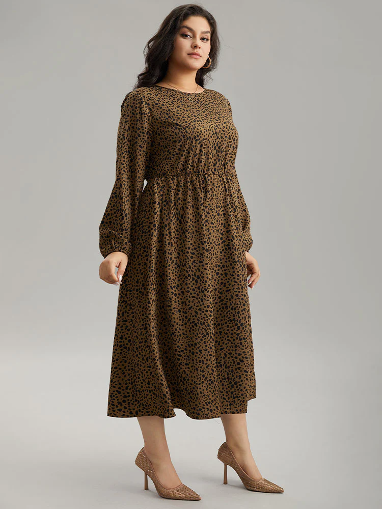 Leopard Print Pocket Split Side Keyhole Dress - Image 4