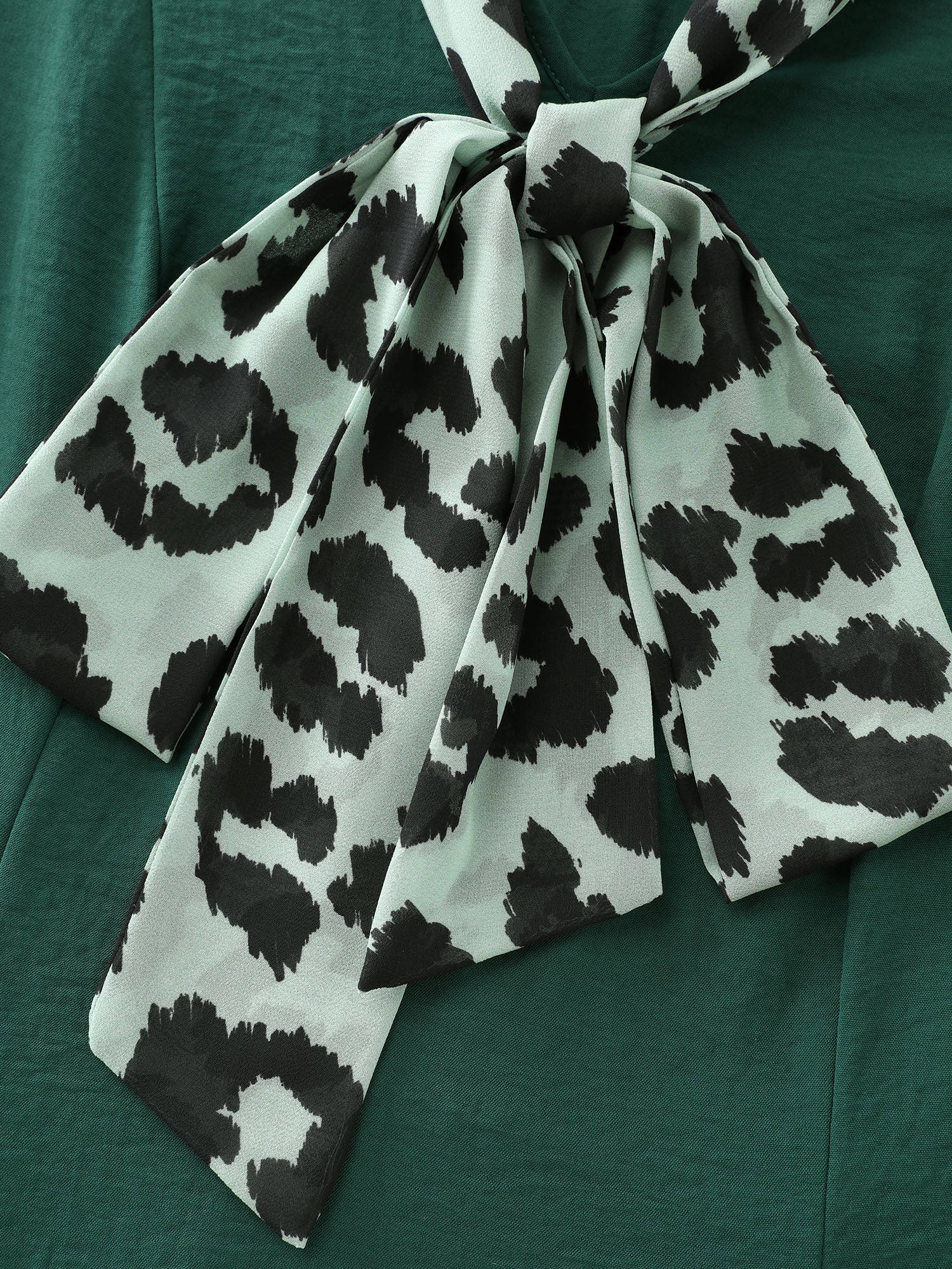 Leopard Print Ribbon Collar Midi Dress - Image 5