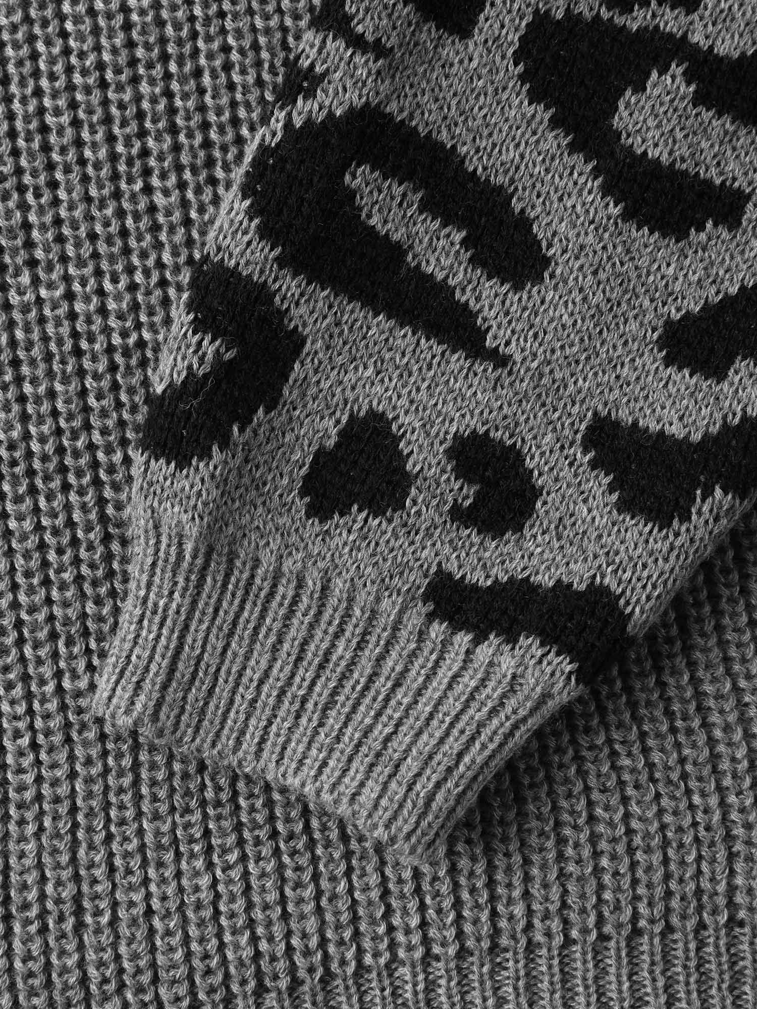 Leopard Print Round Neck Textured Pullover - Image 6