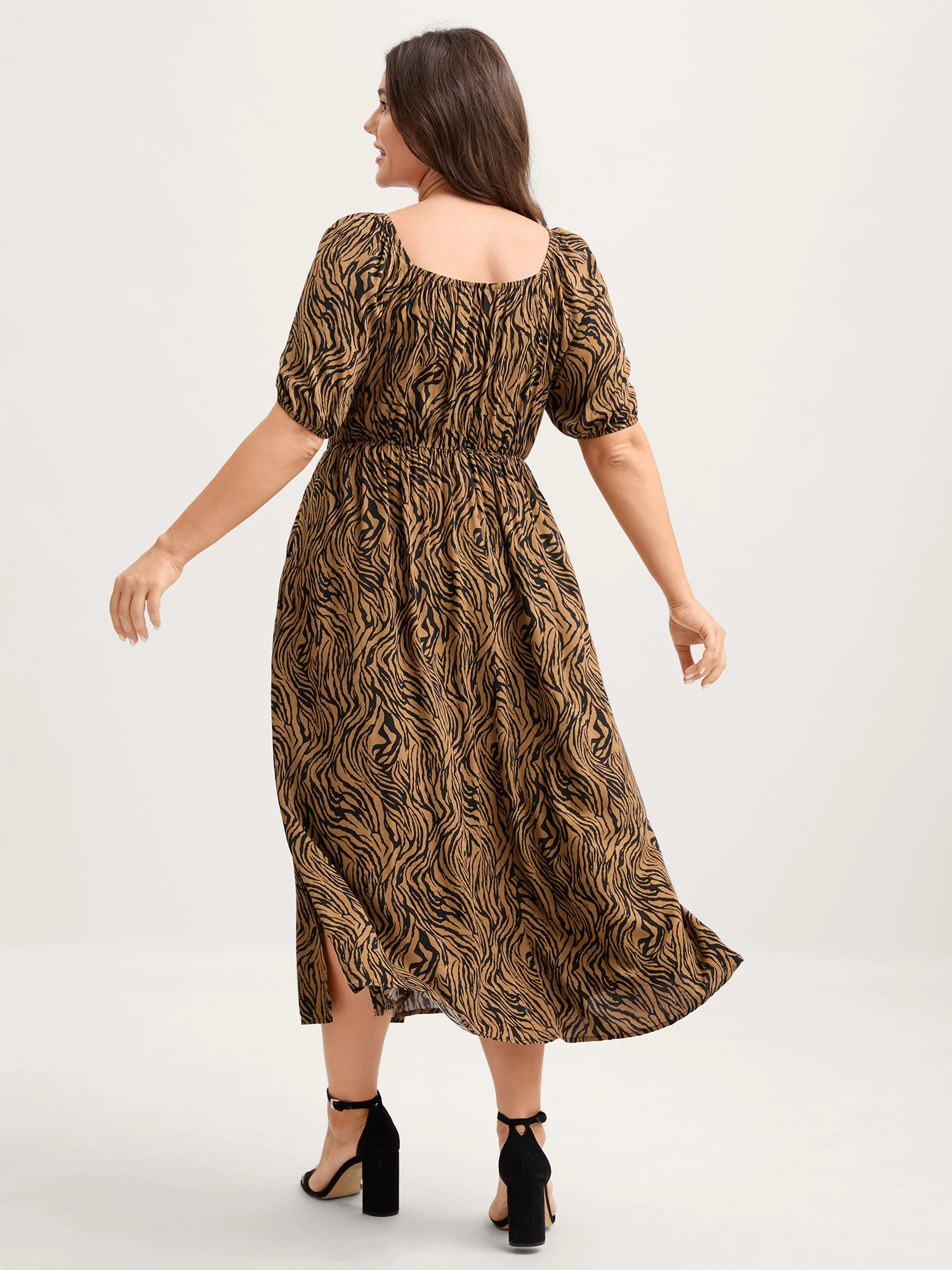 Leopard Print Shirred Split Hem Midi Dress - Image 4