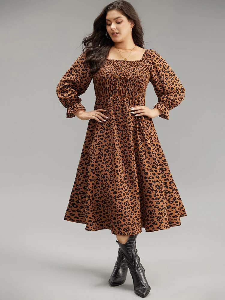 Leopard Print Shirred Square Neck Pocket Dress - Image 2