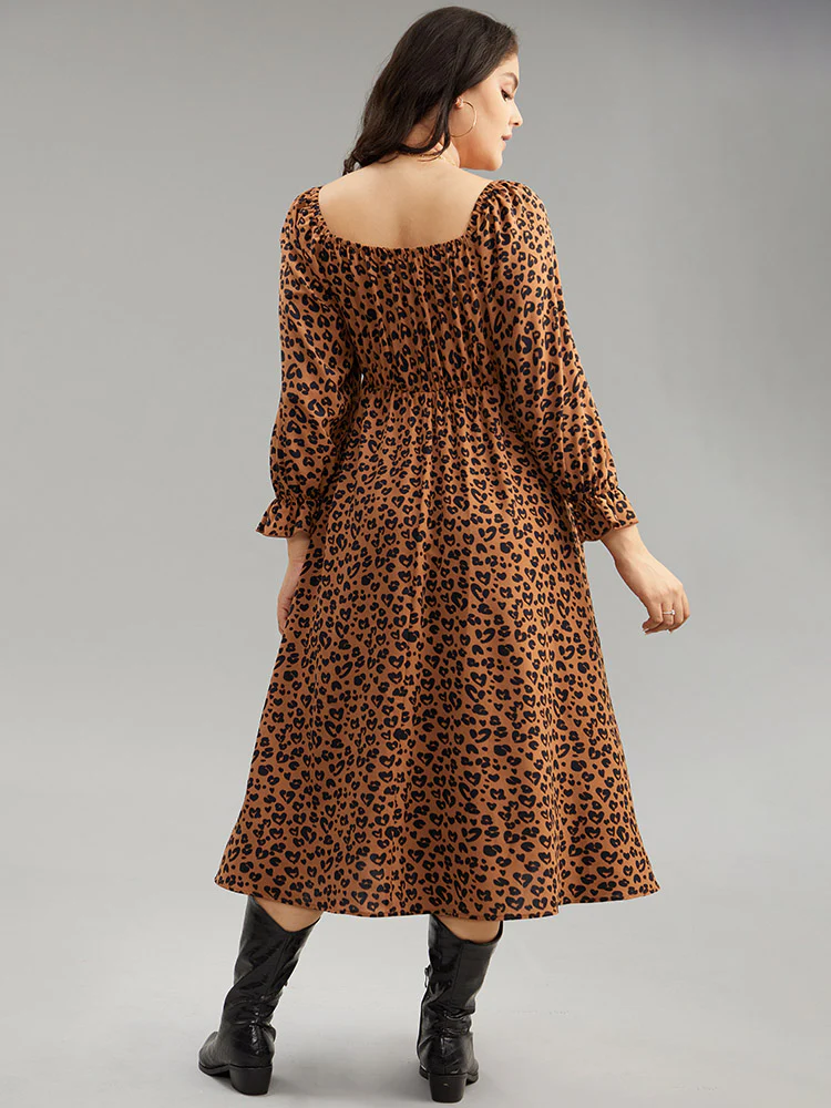 Leopard Print Shirred Square Neck Pocket Dress - Image 4