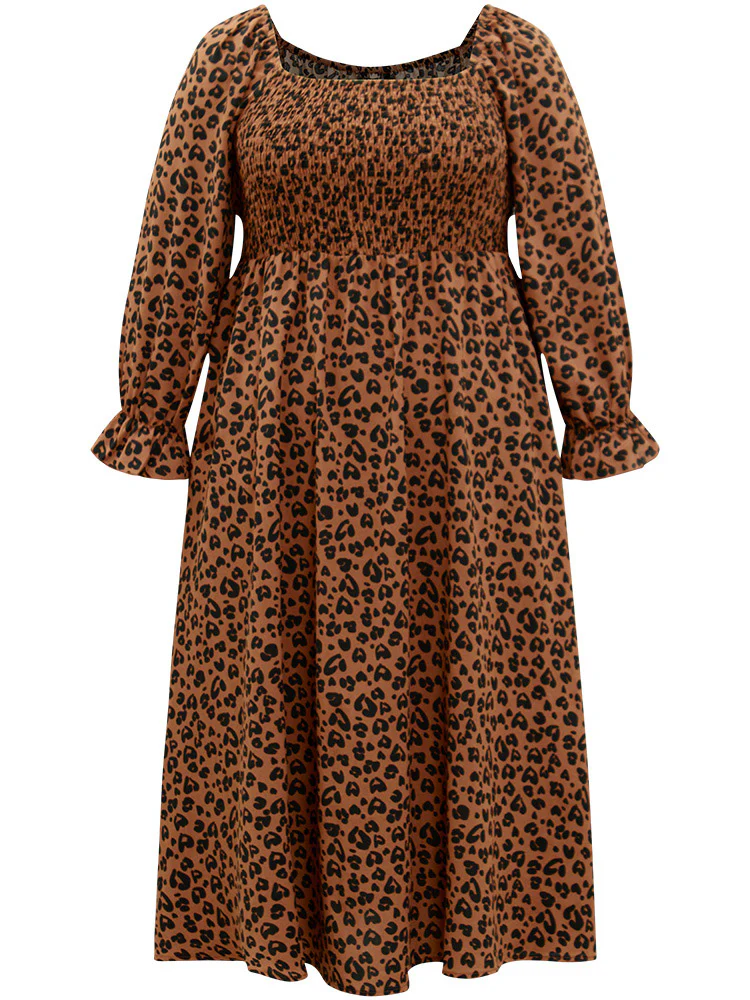 Leopard Print Shirred Square Neck Pocket Dress - Image 8