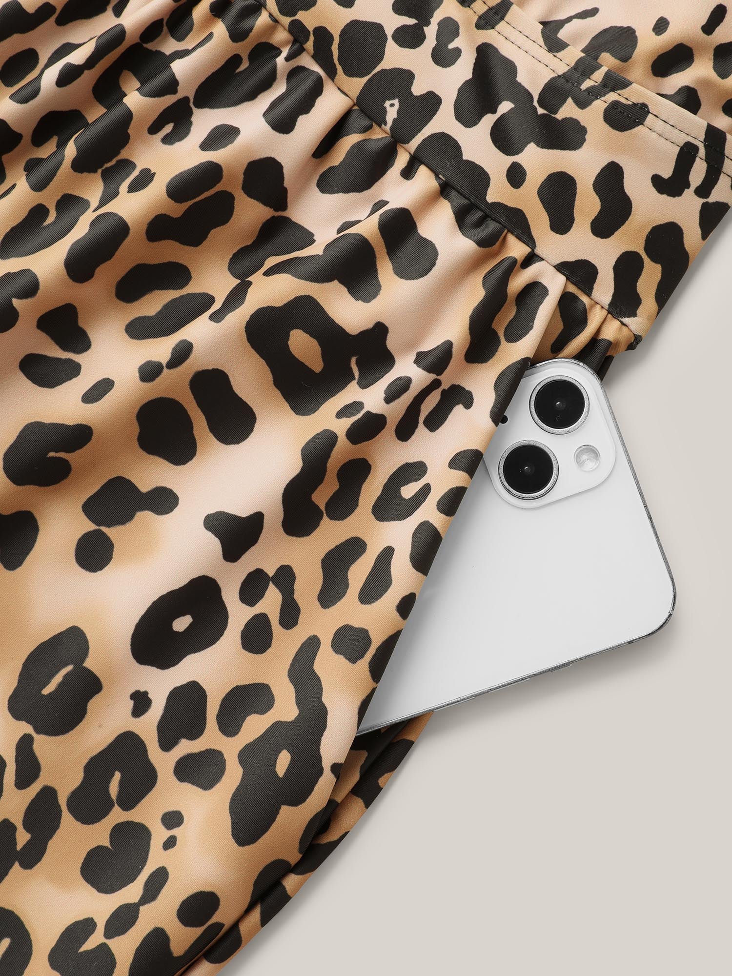 Leopard Print Slim-Fit One-Piece Swimsuit - Image 6