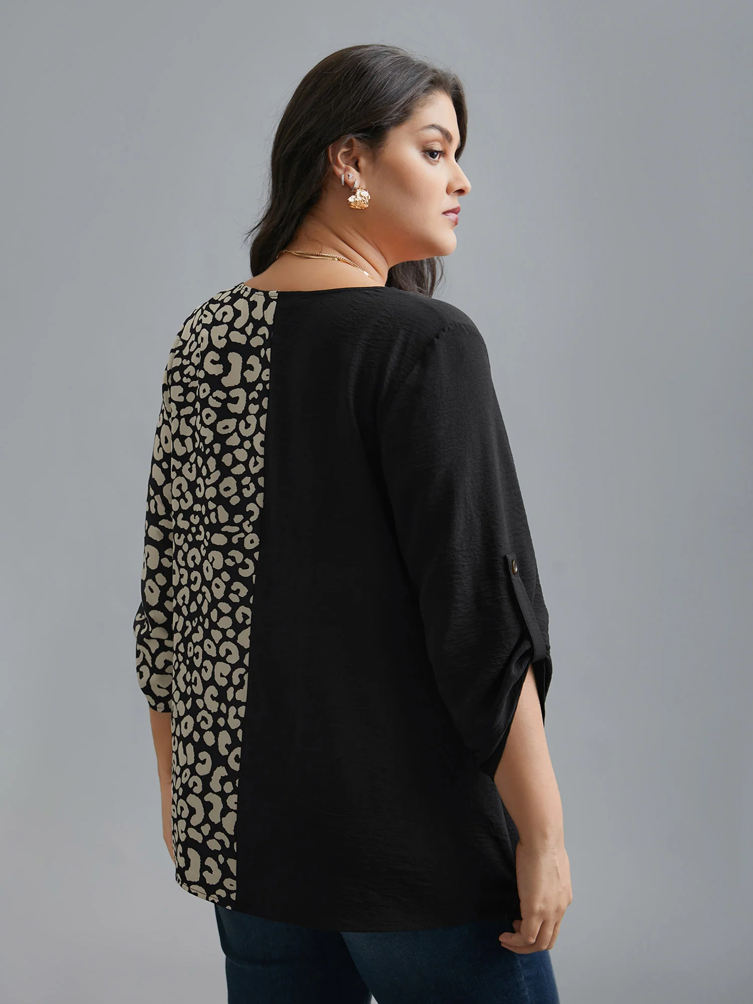 Leopard Print Spliced Tab Sleeve Blouse - Image 5