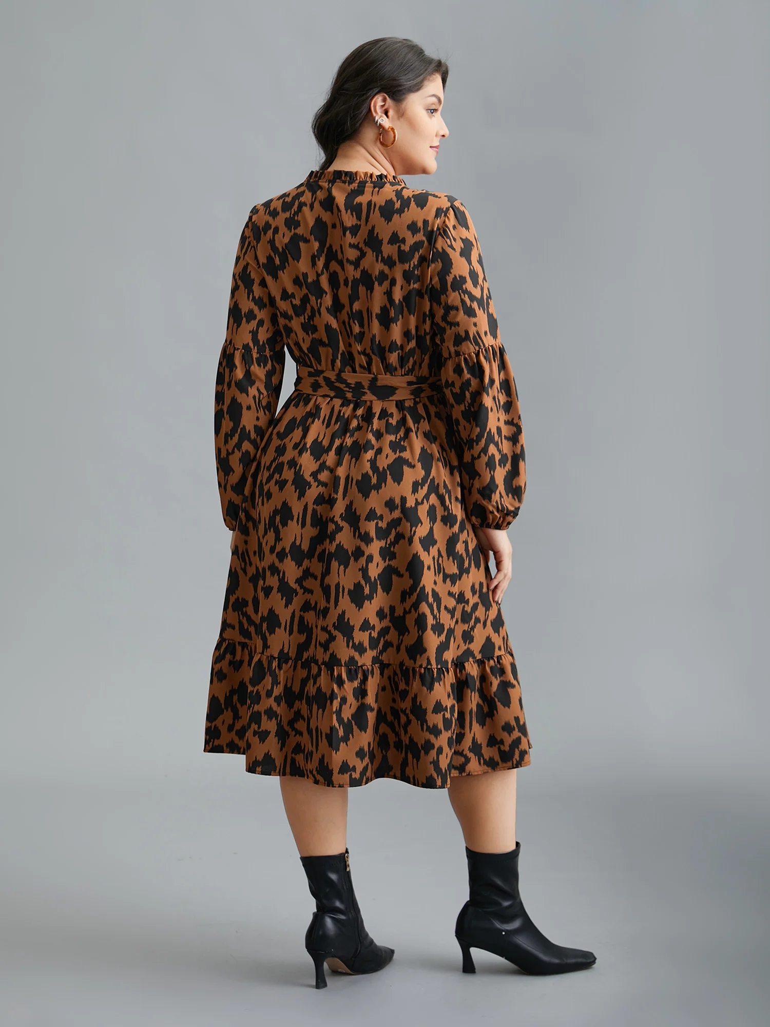 Leopard Print Stretchy Waist Belted Dress - Image 5