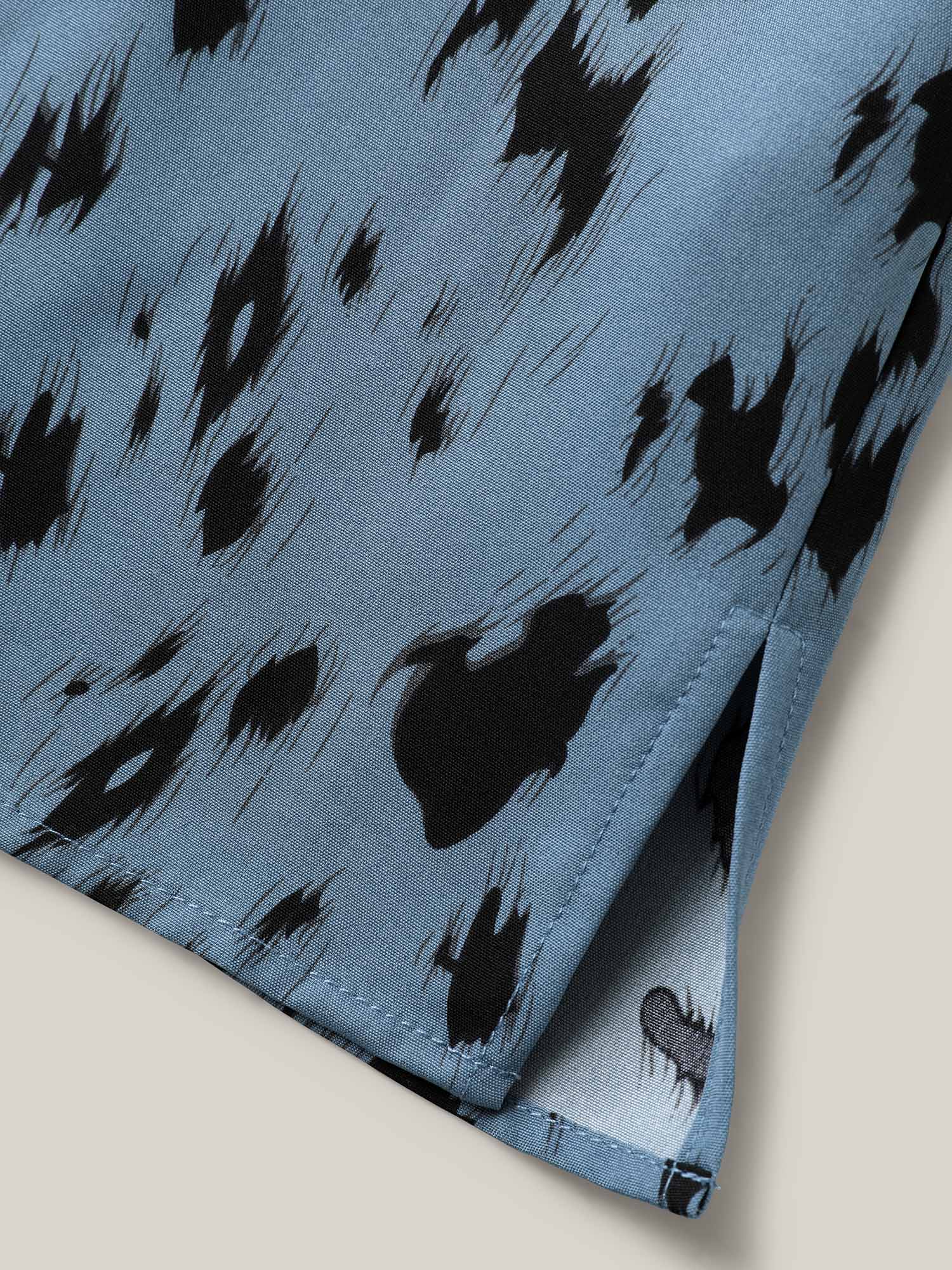 Leopard Print Toothpick Pleat Blouse - Image 7