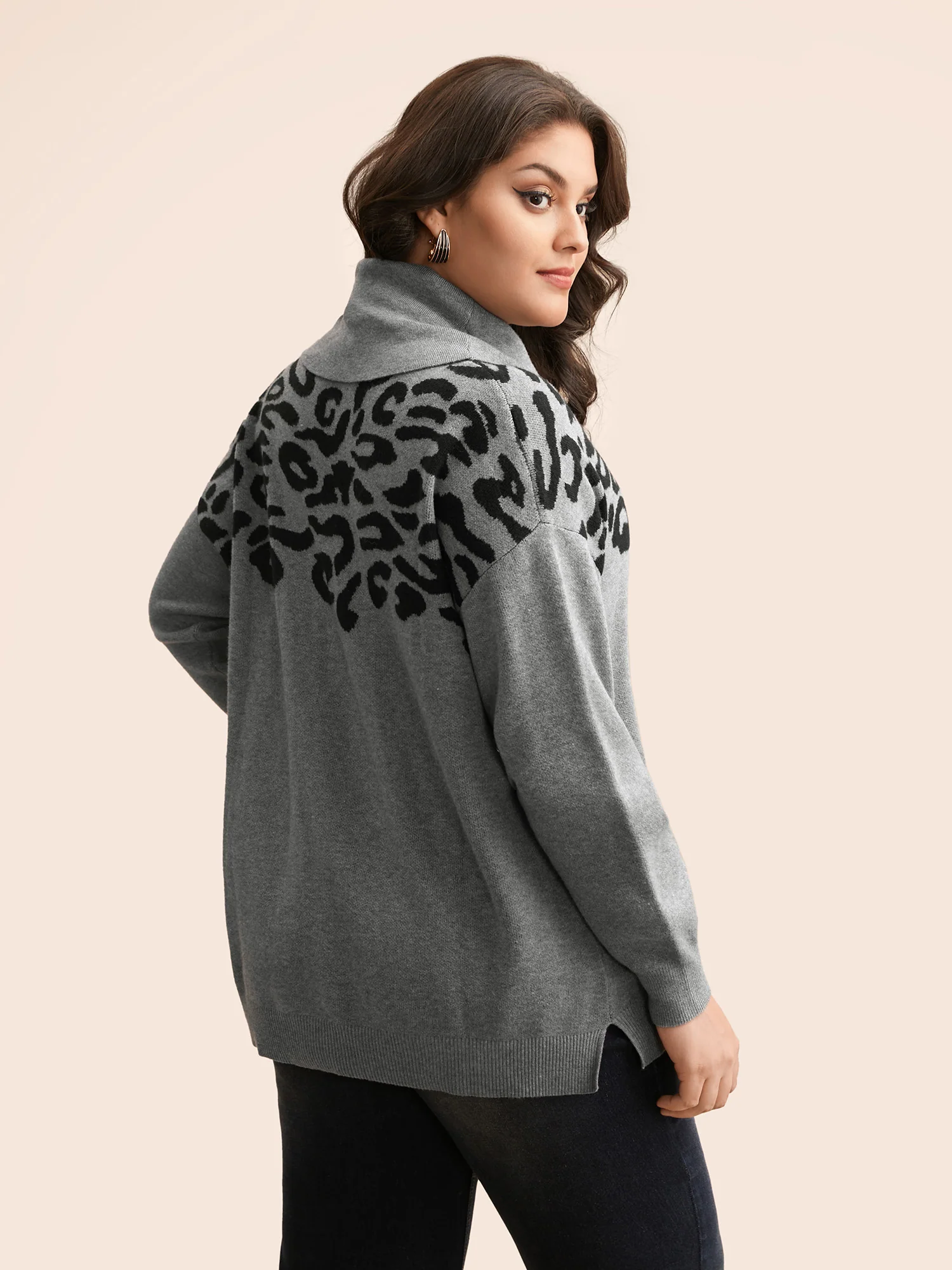 Leopard Print Turtleneck Drop Shoulder Sleeve Pullover - Image 2