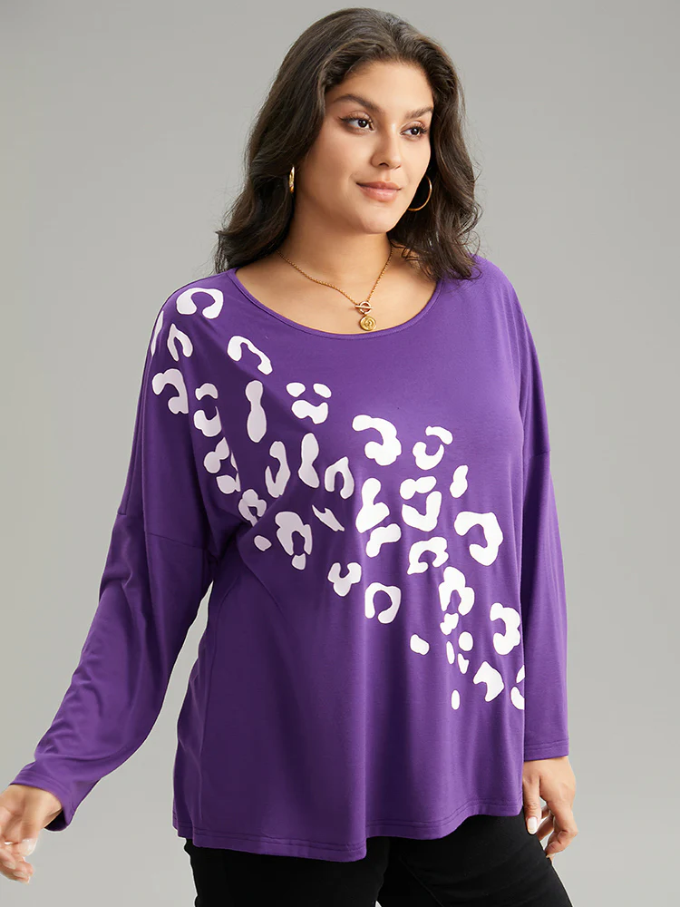 Leopard Print Two Tone T-shirt - Image 5