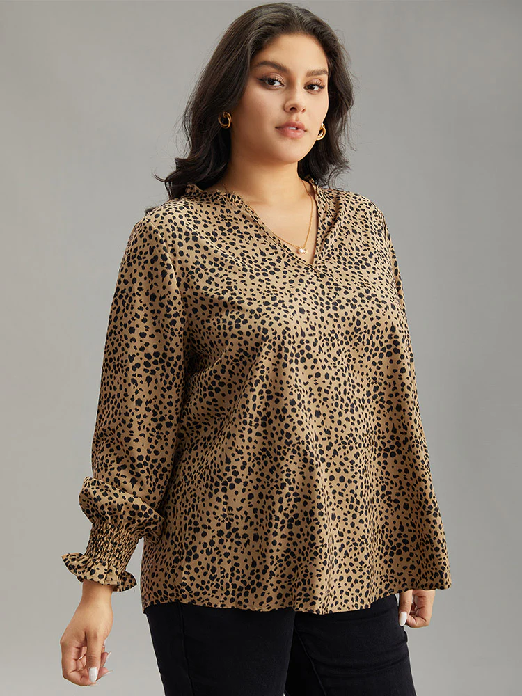 Leopard Shirred Notched Lantern Sleeve Blouse - Image 2