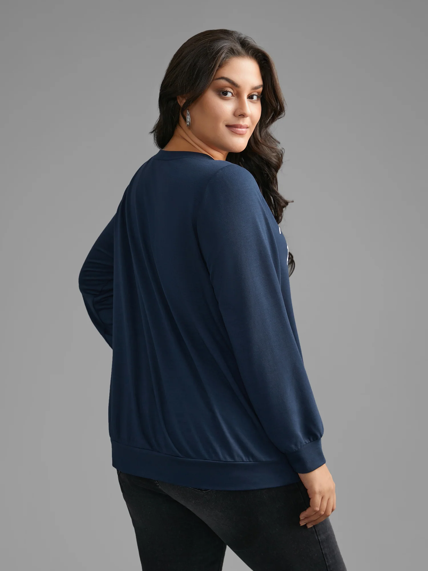 Letter Print Crew Neck Sweatshirt - Image 2
