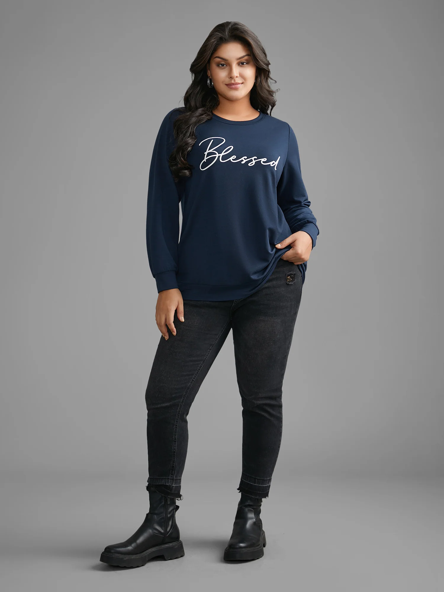 Letter Print Crew Neck Sweatshirt - Image 4